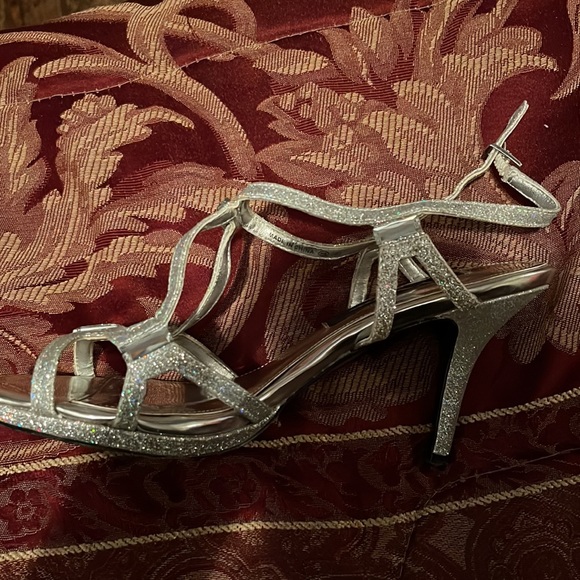 Evening shoes - Picture 2 of 6